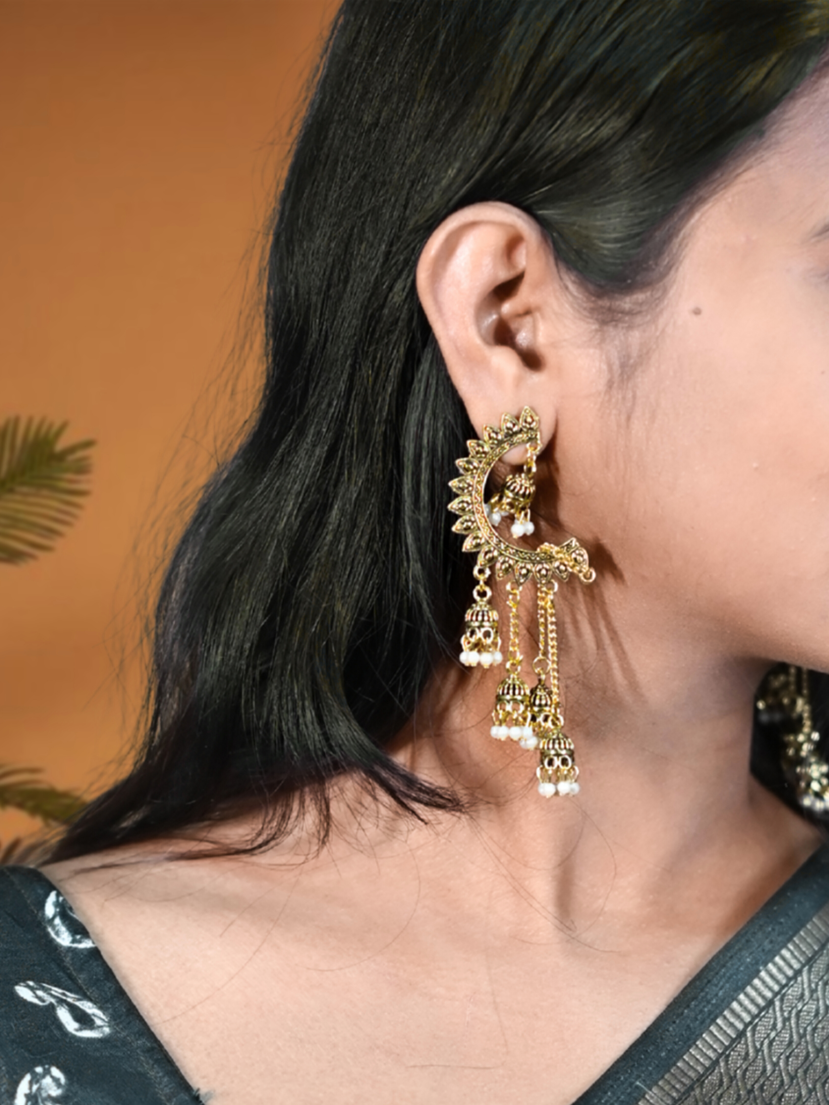 Ash Yellow Sanskriti Saree with Free Ear rings