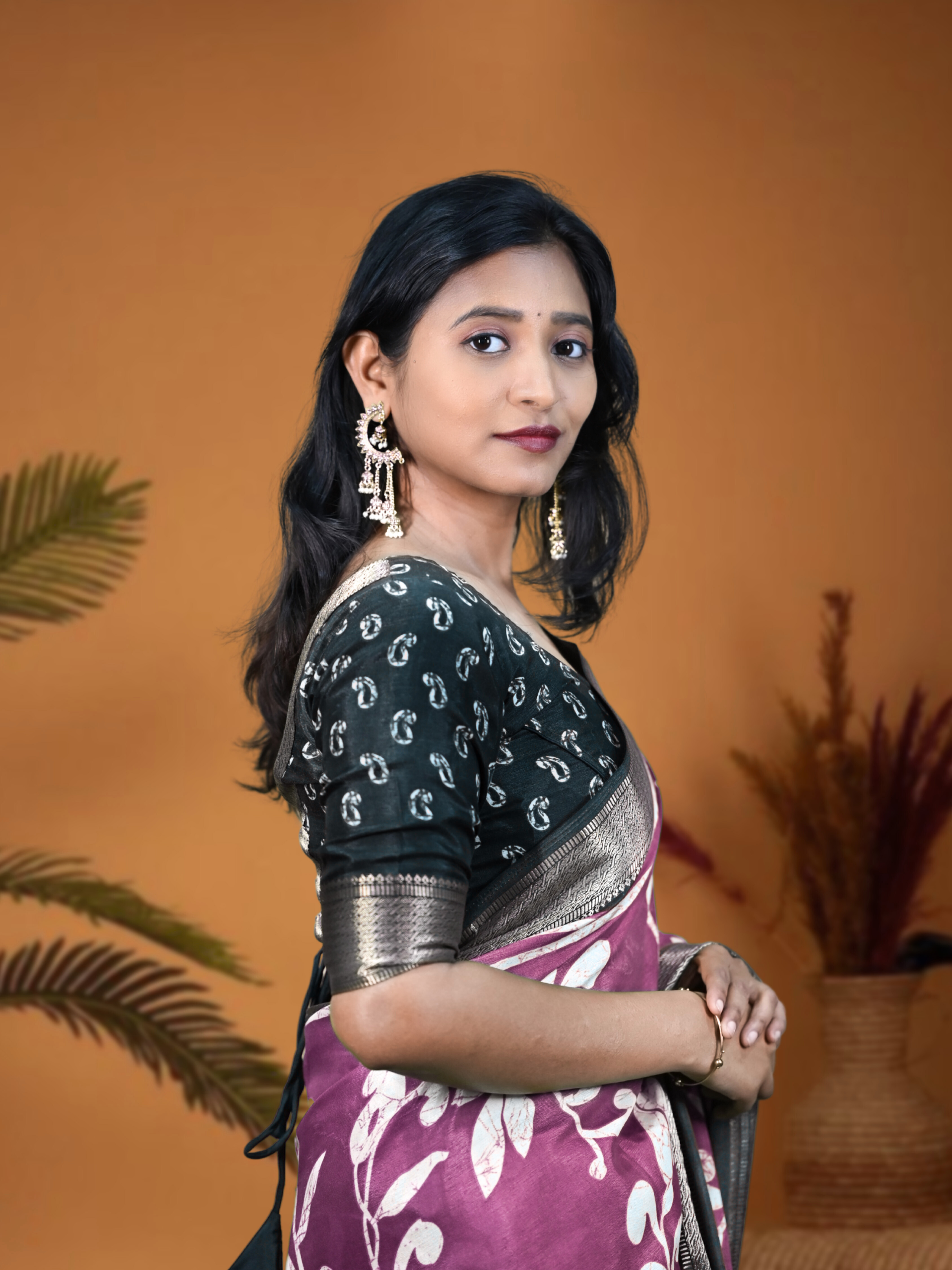 Ash Light Pink Sanskriti Saree with Free Earrings