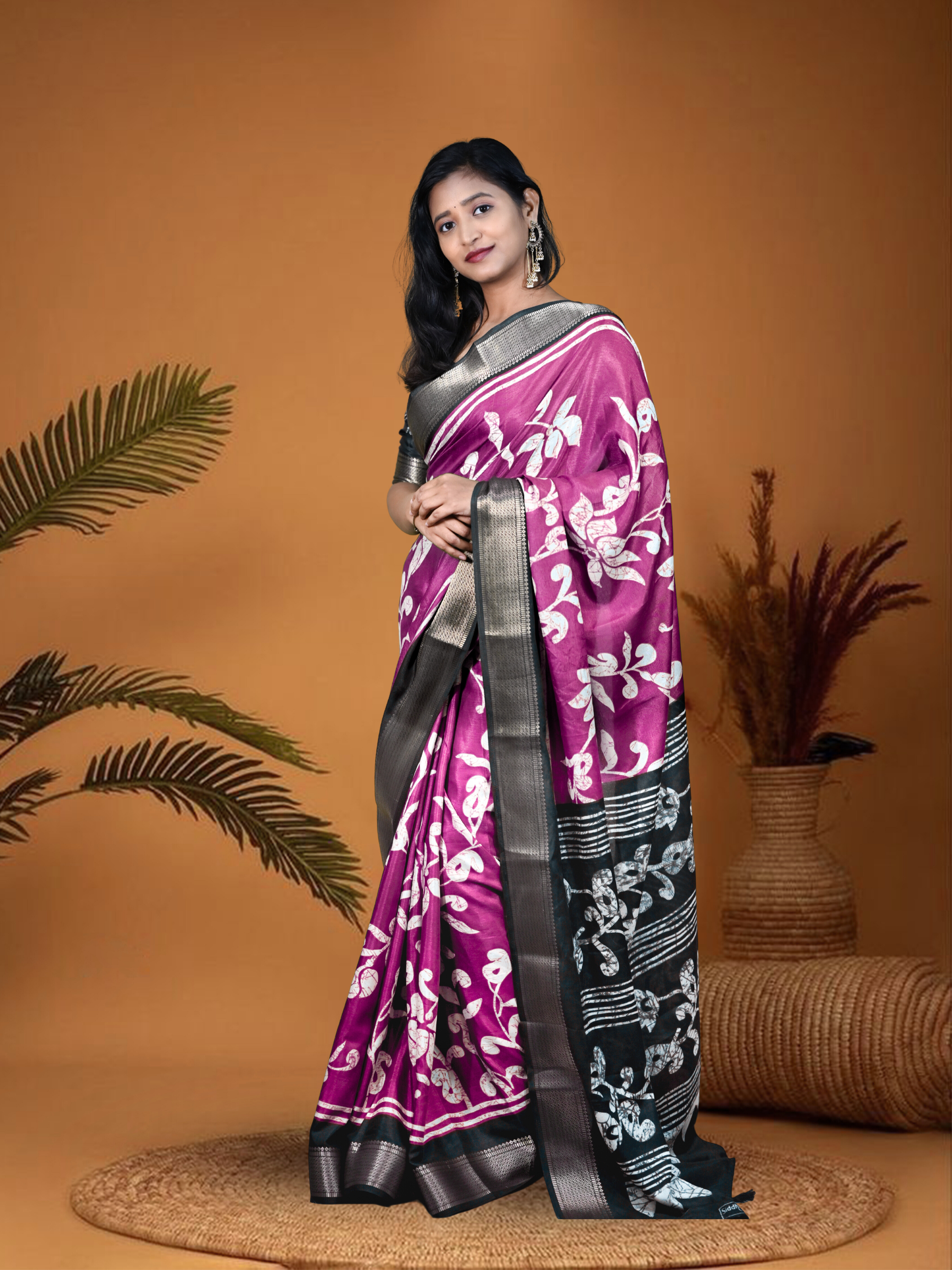 Ash Pink Sanskriti Saree with Free Ear rings