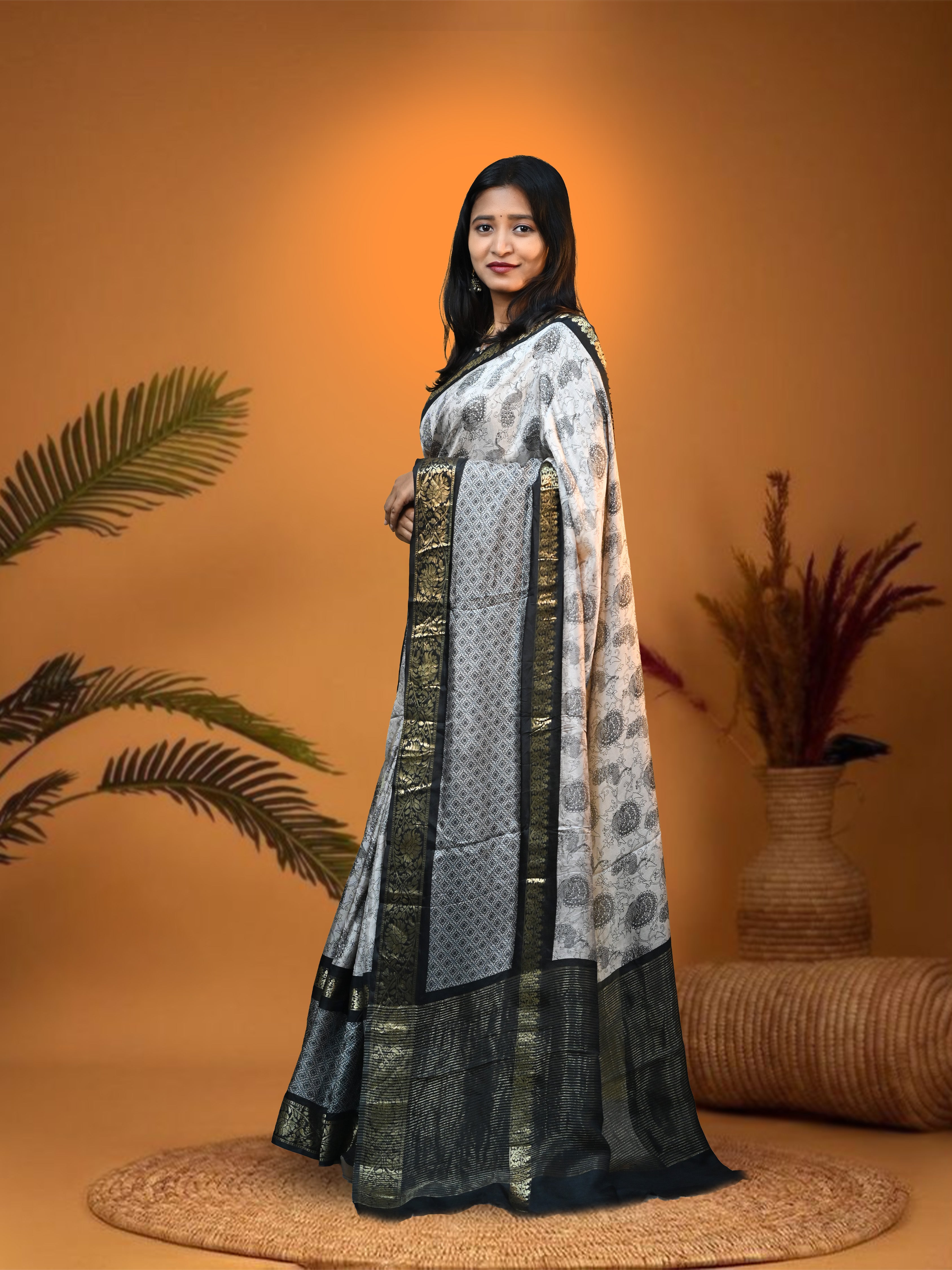 Off White Kolkata Silk Saree with Free Ear rings & Stiched Blouse
