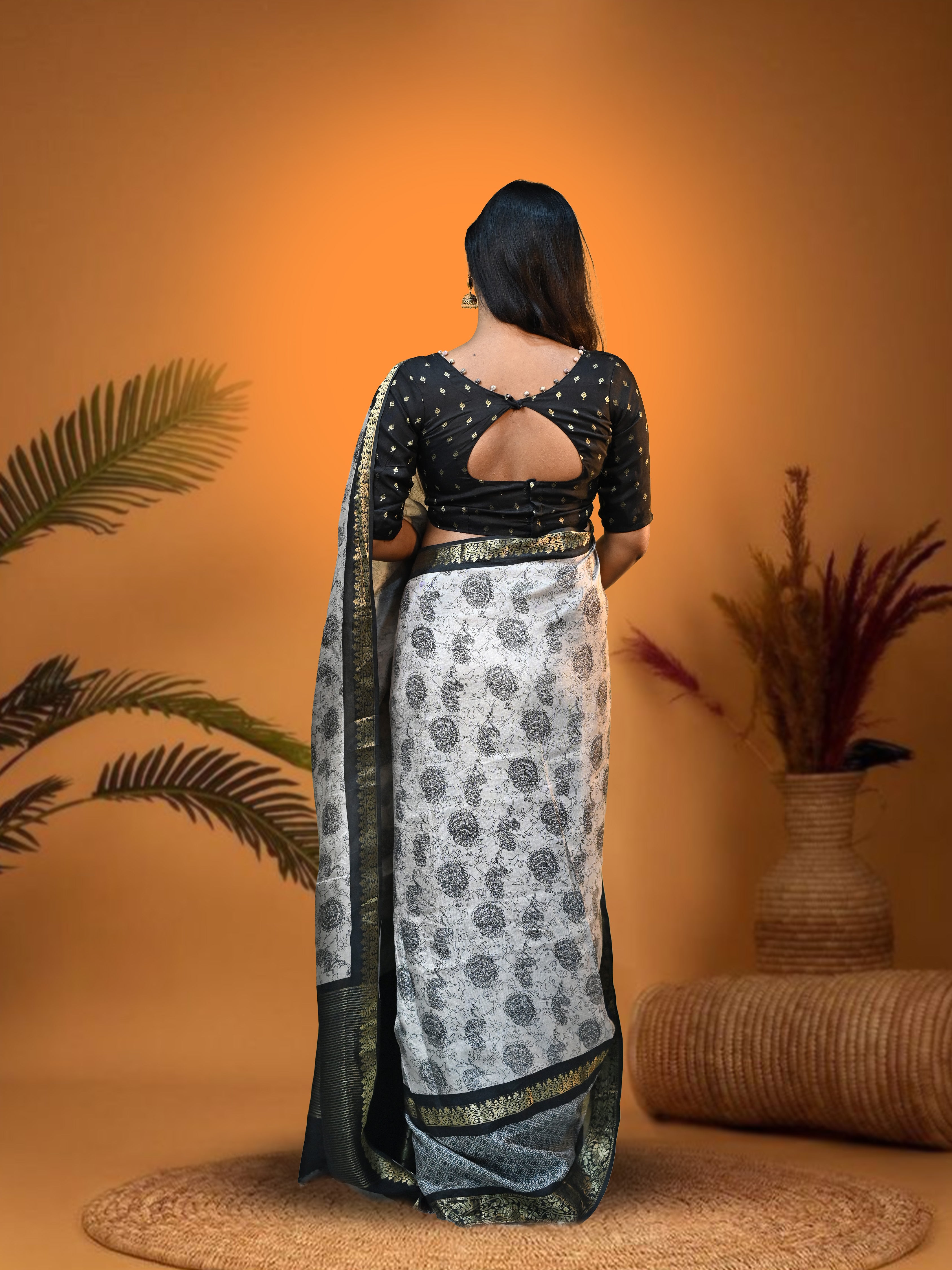 Off White Kolkata Silk Saree with Free Ear rings & Stiched Blouse